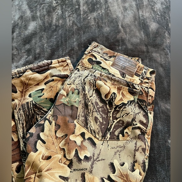 Wrangler Camo Pants - Picture 2 of 3